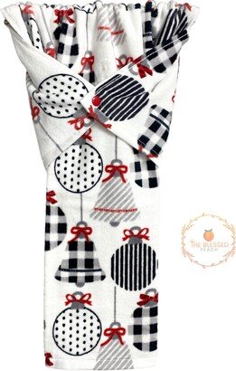 Christmas Hanging Hand Towel, Stay Put Oven Handle Kitchen Dish Dishwasher Holiday Tea Towel