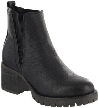 Jody Ribbed Lug Sole Chelsea Boot