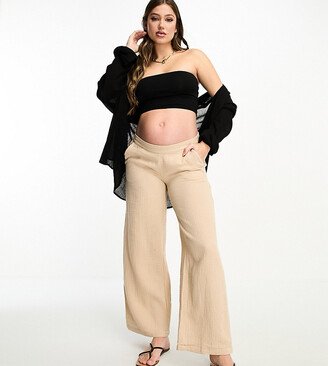 Vero Moda Maternity textured soft pants in cream