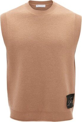 Signature patch sleeveless top