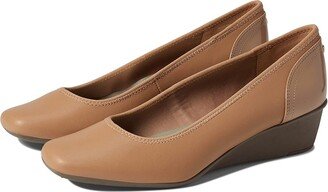 Sport Wisher (Natural) Women's Shoes