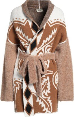 AKEP Cardigan Camel