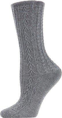 Classic Day Cable-Knit Crew Socks