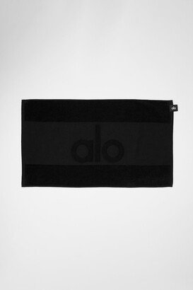 Keep It Cool Gym Towel in Black