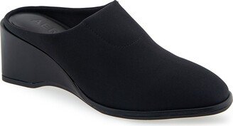 Aki Wedge Mule