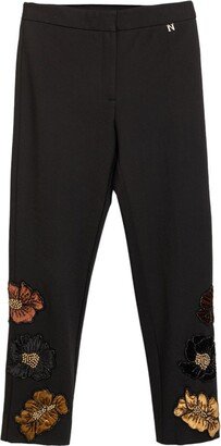 Niza Skinny Pants With Floral Embroidery