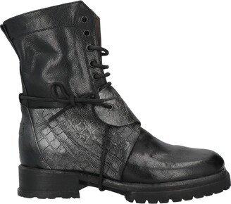 LE RUEMARCEL Ankle Boots Black