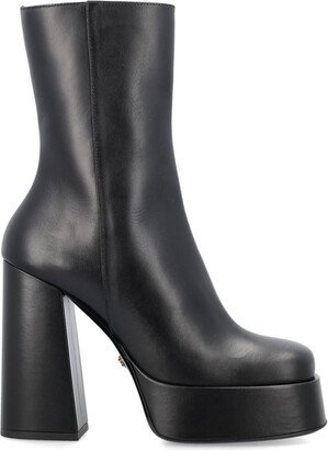 Metallic aevitas platform boots