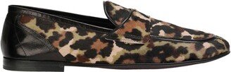 Pony hair slippers with leopard and camouflage print