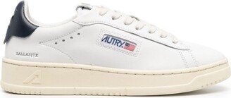 Medalist low-top leather sneakers