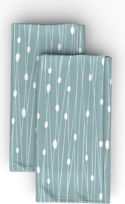 Cloth Napkins: Entangled Geometric Lines Cloth Napkin, Longleaf Sateen Grand, Blue