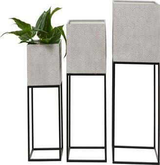 Light Gray Metal Planter with Removable Stand Set of 3