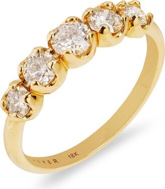 Graduated Diamond Yellow Gold Ring