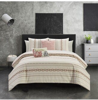 Hayat Comforter Set