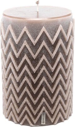 Zigzag-Embossed Candle-AA