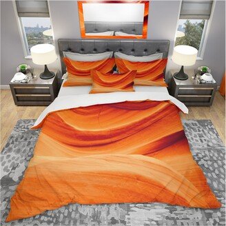 Designart 'Antelope Canyon Orange Wall' Landscape Bedding Set - Duvet Cover & Shams