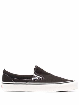 UA slip-on canvas sneakers