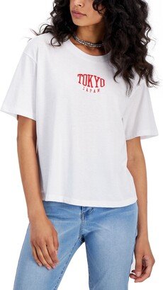 Juniors' Tokyo Embroidered T-Shirt