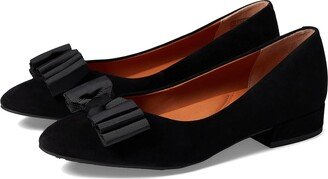 Atlas Flat (Black) Women's Shoes