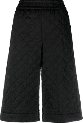 Quilted Knee-Length Shorts