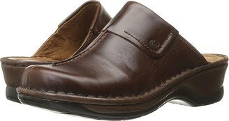 Carole (Marone Roma) Women's Clog Shoes