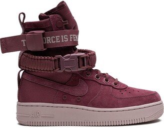 SF Air Force 1 Force Is Female high-top sneakers