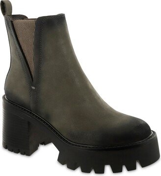 Women's Rusty Chelsea Pull-On Lug Sole Booties