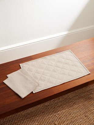 Quilted Linen Placemat and Set of Two Napkins