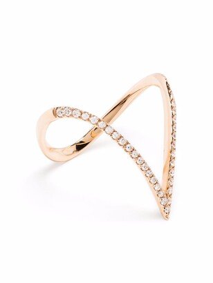 18kt rose gold V diamond ring