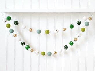 st Patricks Garland, Day Decor, Green Boy Room Nursery Felt Ball Pom Garland