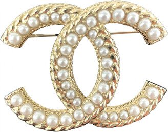 Pearl pin & brooche-AE