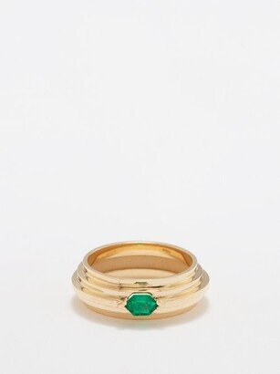 Staircase Emerald & 18kt Gold Ring