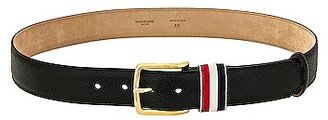 Pebble Grain Leather Belt in Black