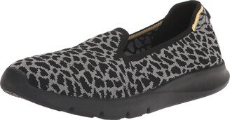 Women's Epic Stretch Giraffe Sneaker-AB