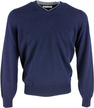 100% Cashmere V-neck Sweater