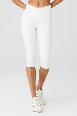 Airbrush V-Cut Define Capri Pants in White, Size: 2XS