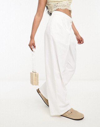 Urban Revivo wide leg slouchy low rise pants in white