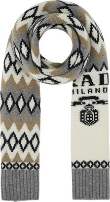 Logo-Detailed Knitted Scarf