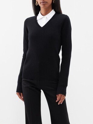 Valdorf V-neck Cashmere Sweater