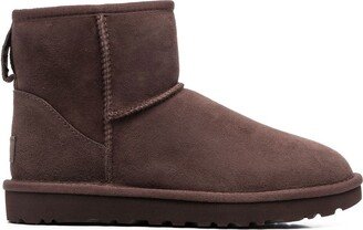 Classic Mini II shearling ankle boots