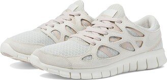 Free Run 2 (Light Bone/Light Bone/Fossil Stone) Women's Shoes