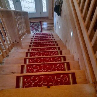 Gloria Red Traditional Floral Pattern Non-slip Stair Treads