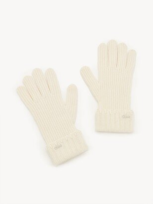 Ribbed knit gloves