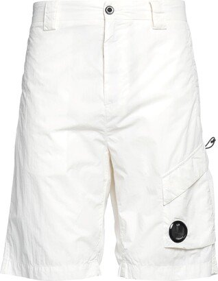 Shorts & Bermuda Shorts White-AF