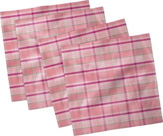 Tartan Plaid Set of 4 Napkins, 18