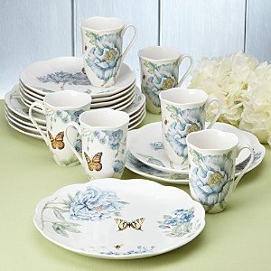 Butterfly Meadow 18 Piece Dinnerware Set