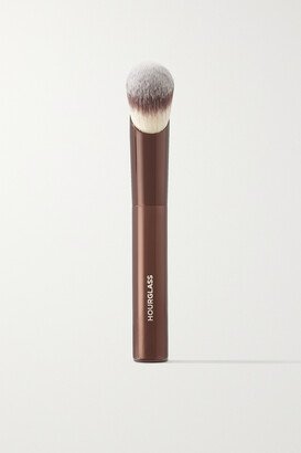 Ambient Soft Glow Foundation Brush - Metallic