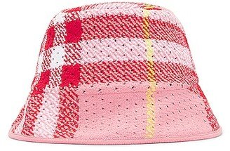 Knitted Check Bucket Hat in Pink