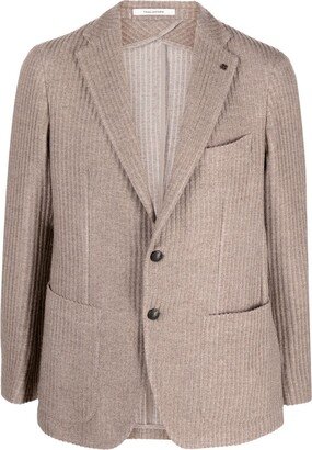 Textured-Finish Notched-Lapels Buttoned Blazer