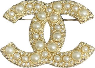 CC pin & brooche-CS